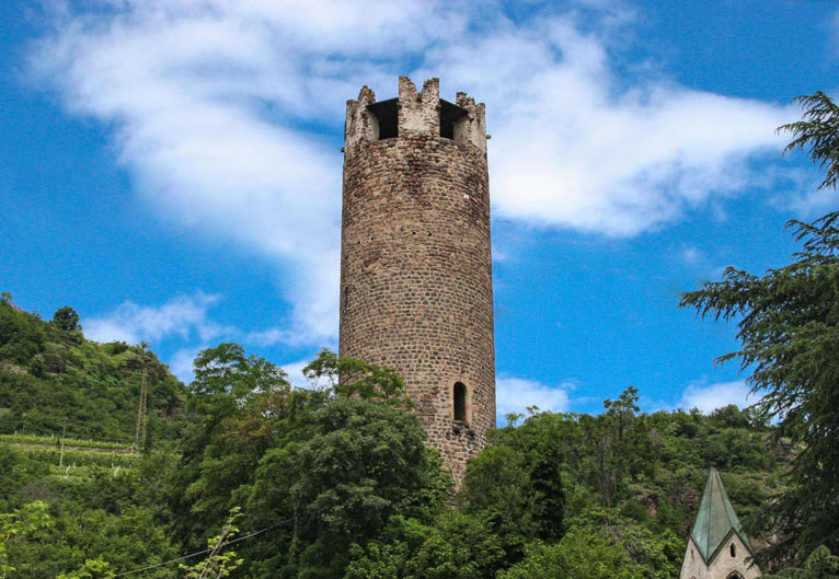 Gscheibter Turm, Italy